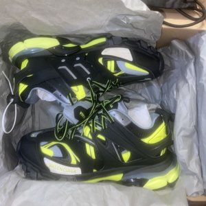 Balenciaga Track Black And Yellow Sneakers